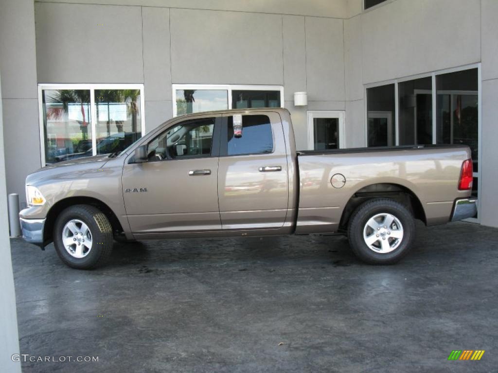 2010 Ram 1500 SLT Quad Cab - Austin Tan Pearl / Dark Slate/Medium Graystone photo #4