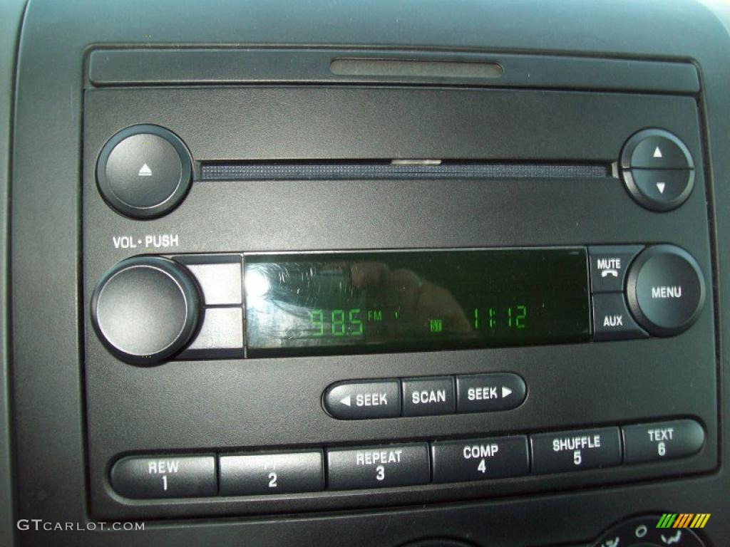 2006 F150 XL SuperCab 4x4 - Dark Toreador Red Metallic / Medium Flint photo #6
