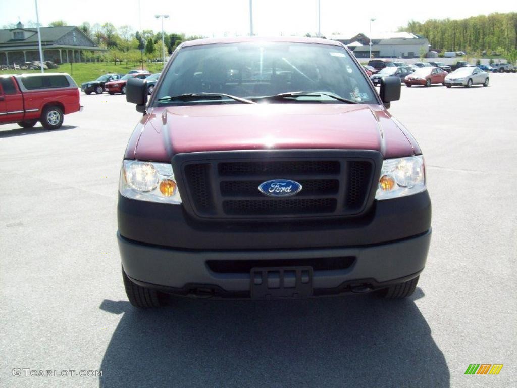 2006 F150 XL SuperCab 4x4 - Dark Toreador Red Metallic / Medium Flint photo #17