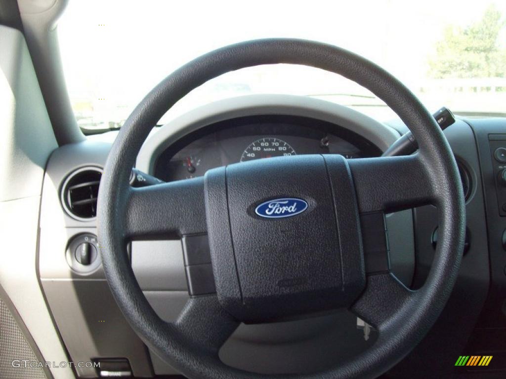 2006 F150 XL SuperCab 4x4 - Dark Toreador Red Metallic / Medium Flint photo #21