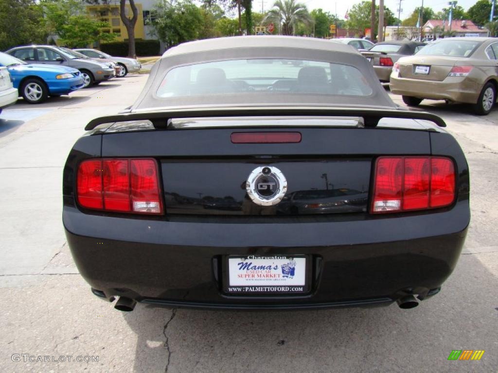 2006 Mustang GT Premium Convertible - Black / Dark Charcoal photo #7