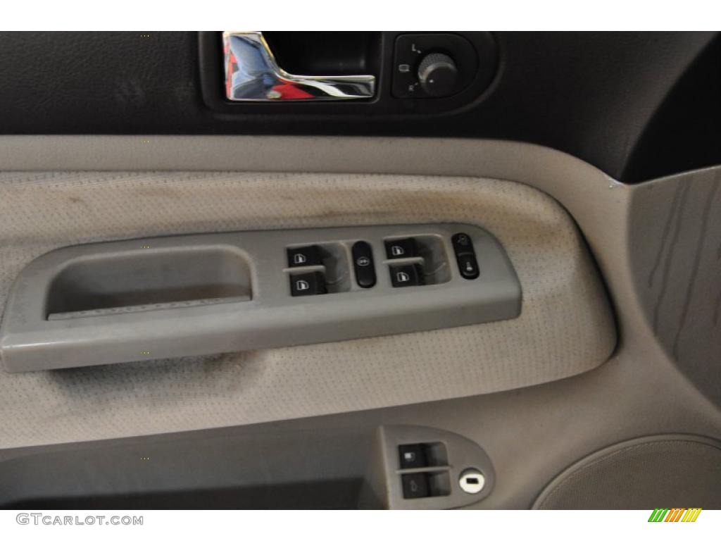 1999 Jetta GLS Sedan - Cool White / Grey photo #10