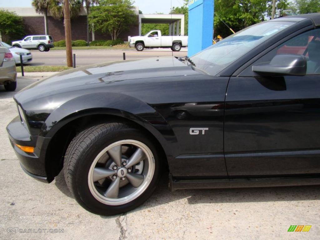 2006 Mustang GT Premium Convertible - Black / Dark Charcoal photo #25