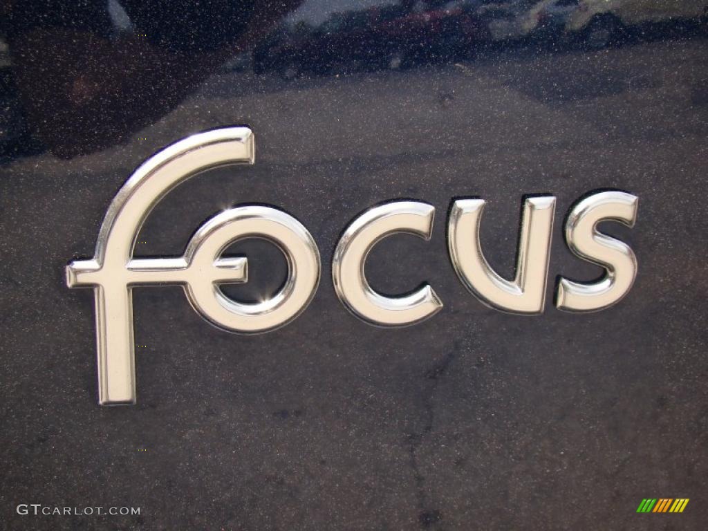 2003 Focus ZX3 Coupe - Twilight Blue Metallic / Dark Charcoal photo #35