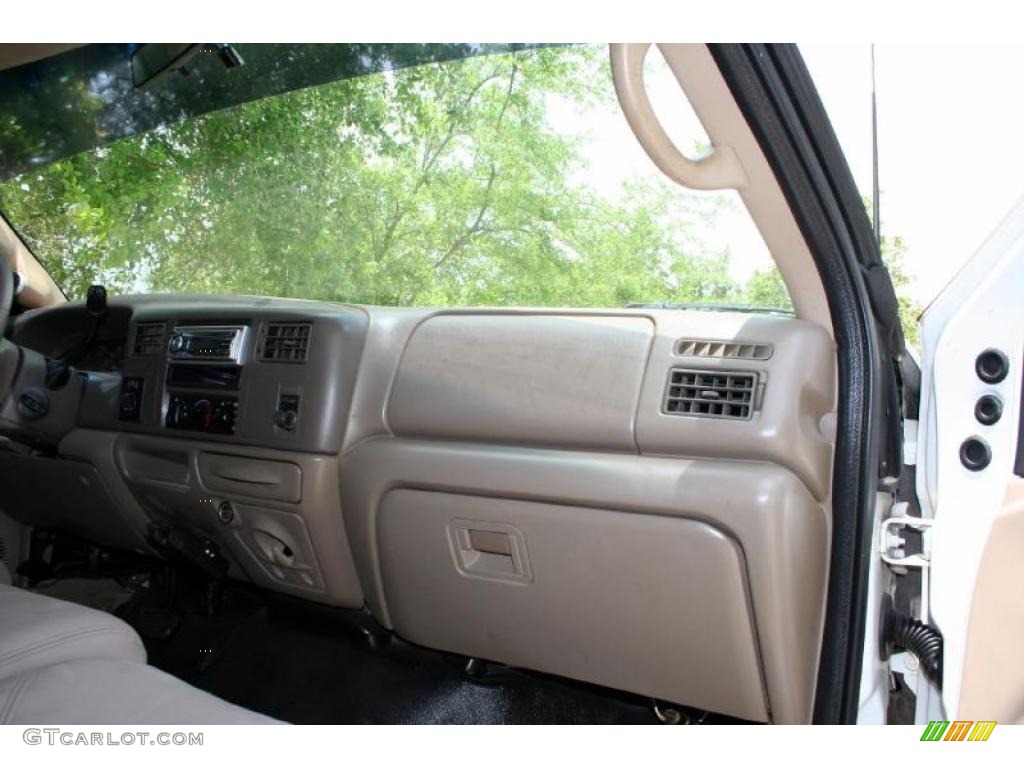 2000 F250 Super Duty Lariat Crew Cab 4x4 - Oxford White / Medium Parchment photo #60