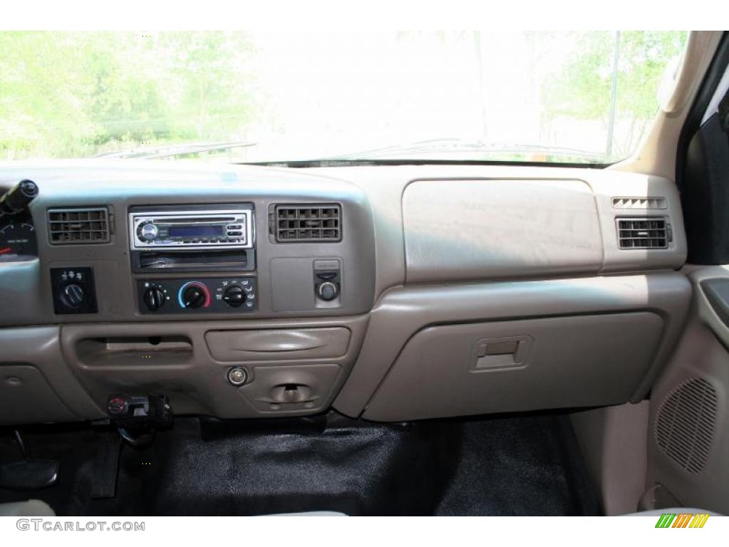 2000 F250 Super Duty Lariat Crew Cab 4x4 - Oxford White / Medium Parchment photo #62