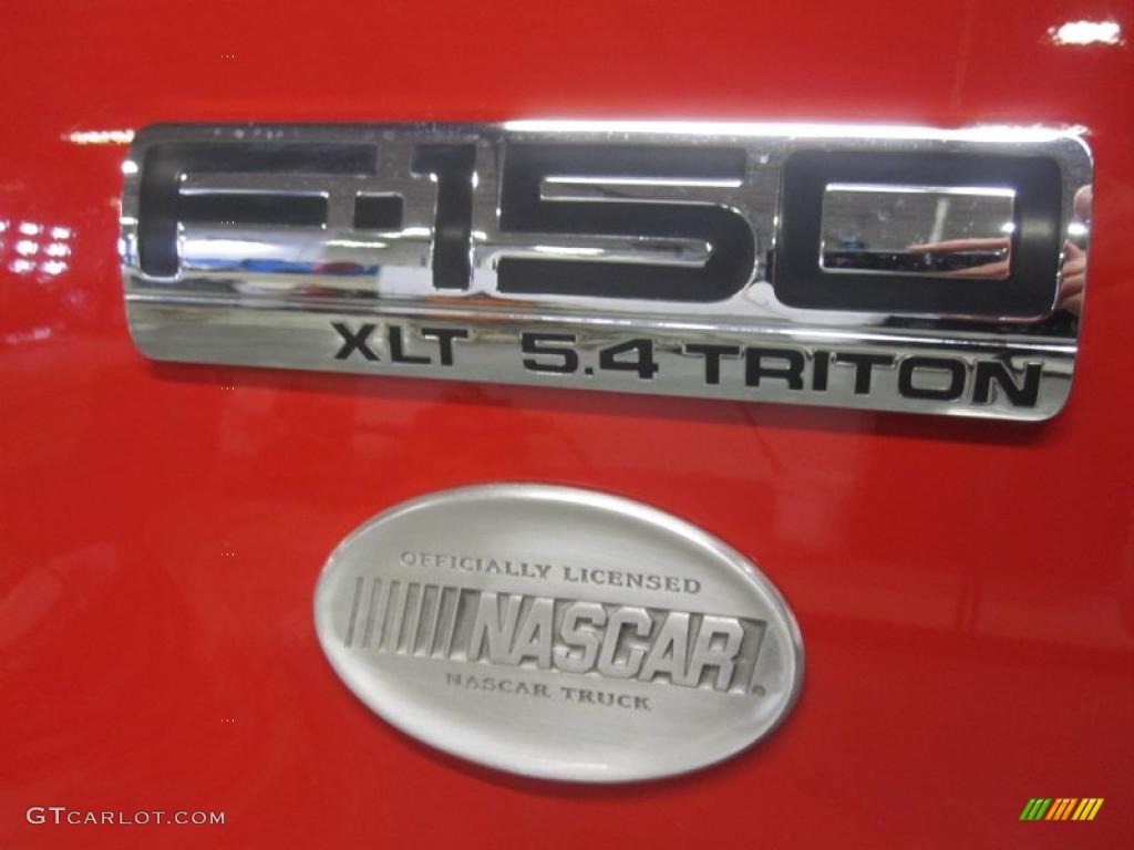 2006 F150 XLT SuperCrew 4x4 - Bright Red / Medium Flint photo #3