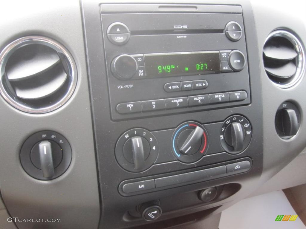 2006 F150 XLT SuperCrew 4x4 - Bright Red / Medium Flint photo #18
