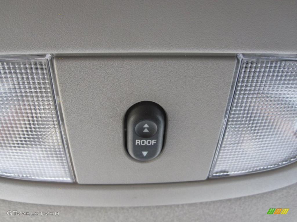 2006 F150 XLT SuperCrew 4x4 - Bright Red / Medium Flint photo #20