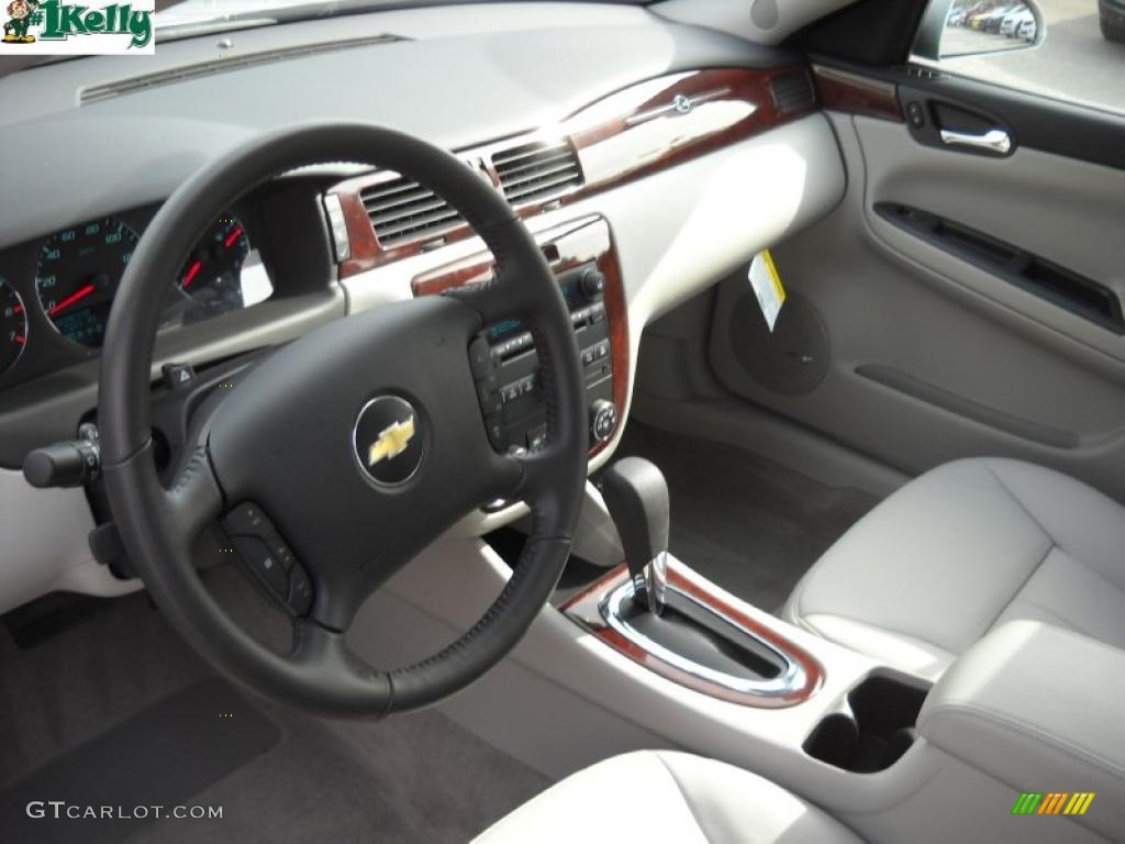 2010 Impala LT - Silver Ice Metallic / Gray photo #8