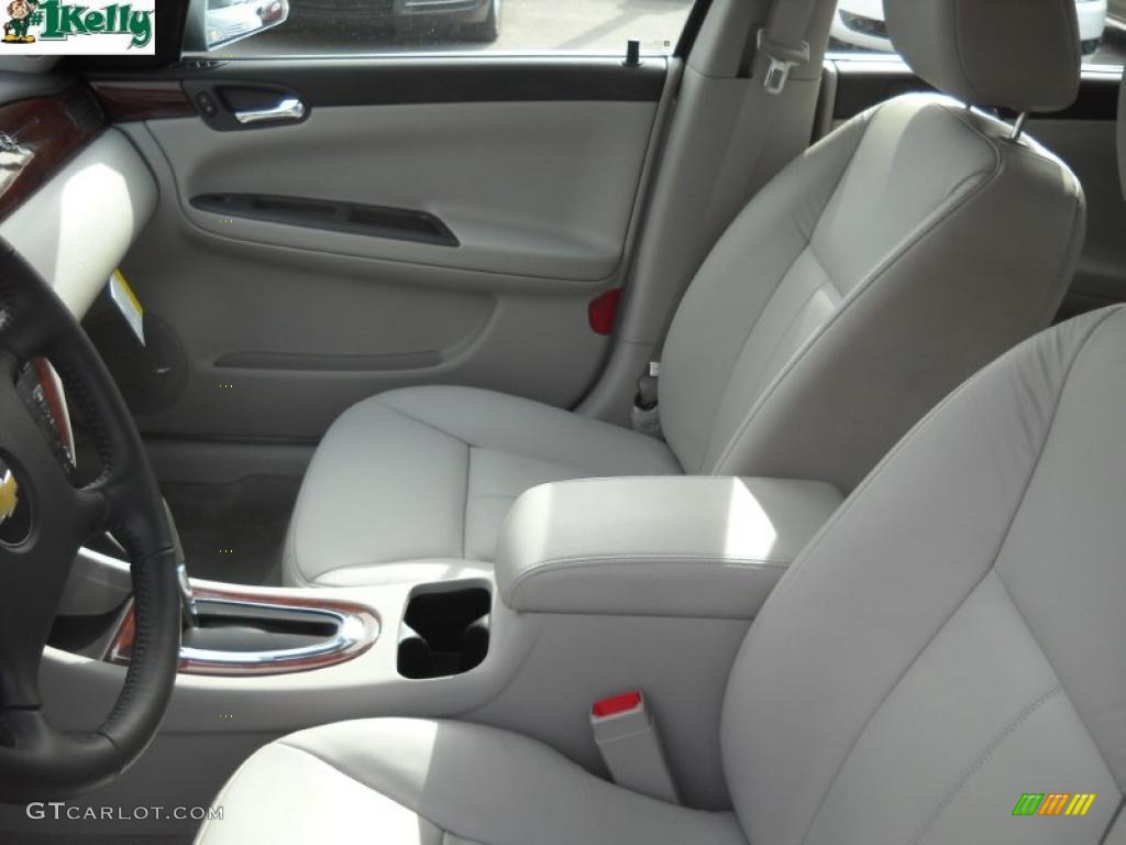 2010 Impala LT - Silver Ice Metallic / Gray photo #9