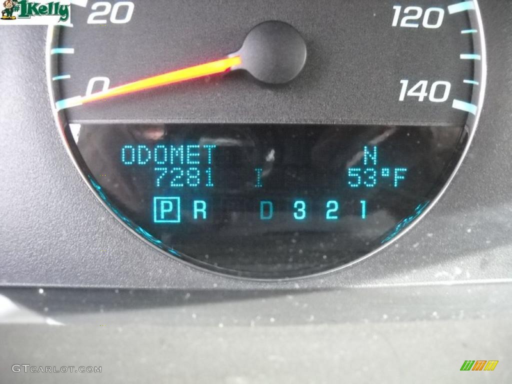 2010 Impala LT - Silver Ice Metallic / Gray photo #20