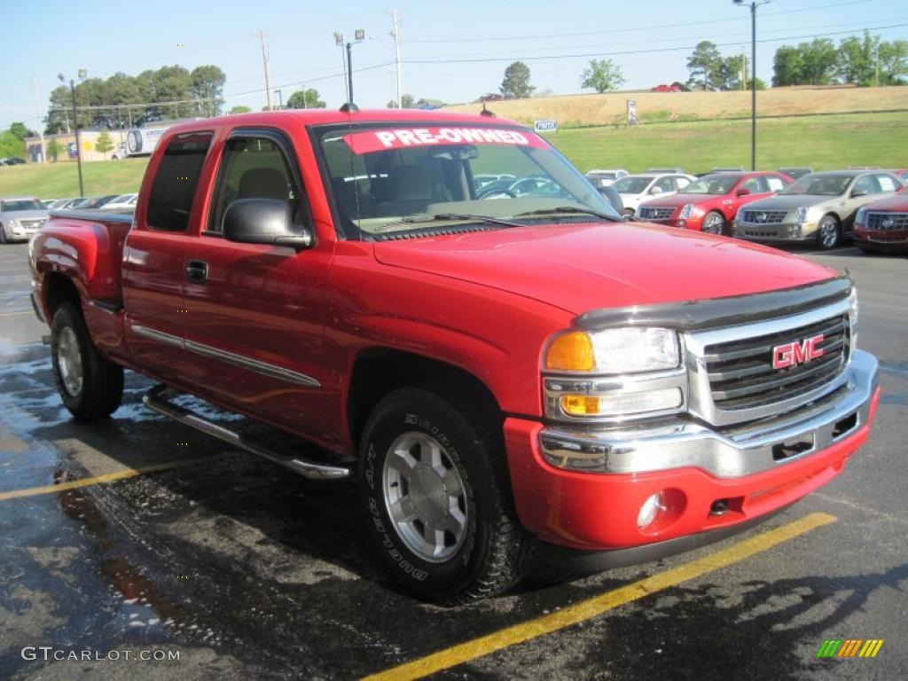 2005 Sierra 1500 Z71 Extended Cab 4x4 - Fire Red / Pewter photo #2
