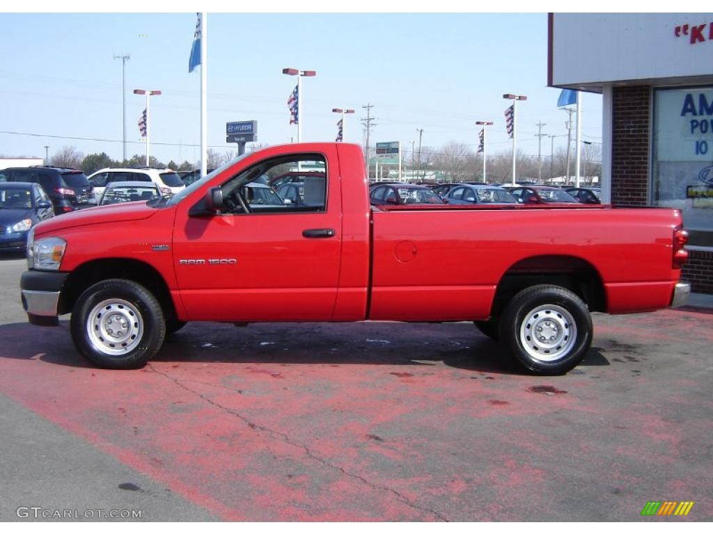 2007 Ram 1500 ST Regular Cab 4x4 - Flame Red / Medium Slate Gray photo #2