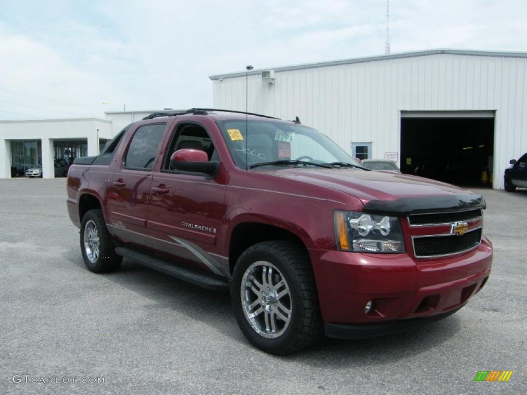 2007 Avalanche LT 4WD - Sport Red Metallic / Ebony/Light Cashmere photo #7