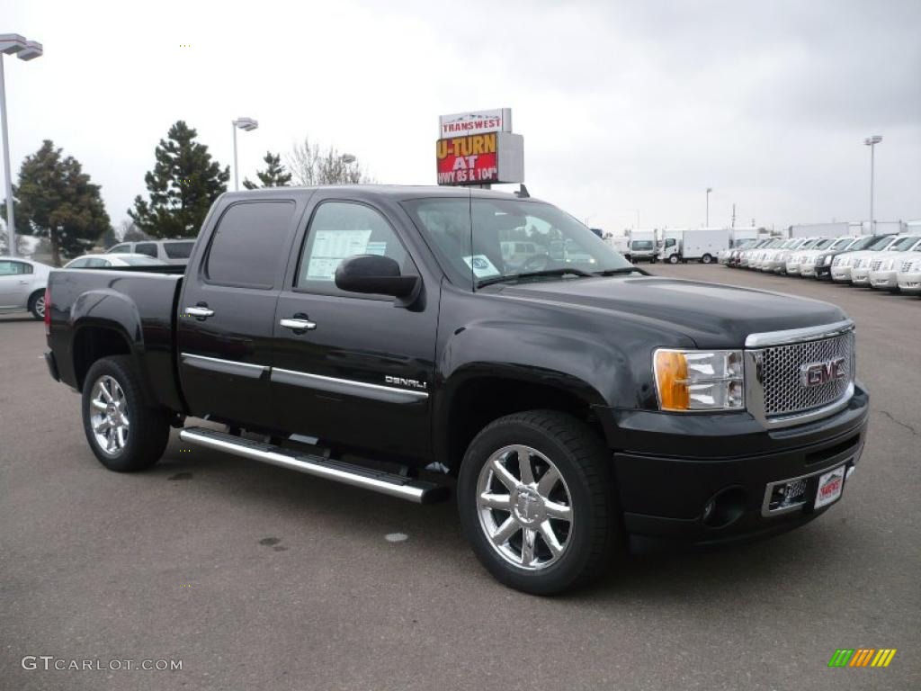 Carbon Black Metallic GMC Sierra 1500