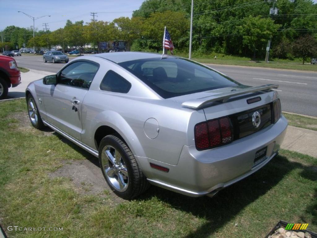 2009 Mustang GT Premium Coupe - Brilliant Silver Metallic / Dark Charcoal photo #3