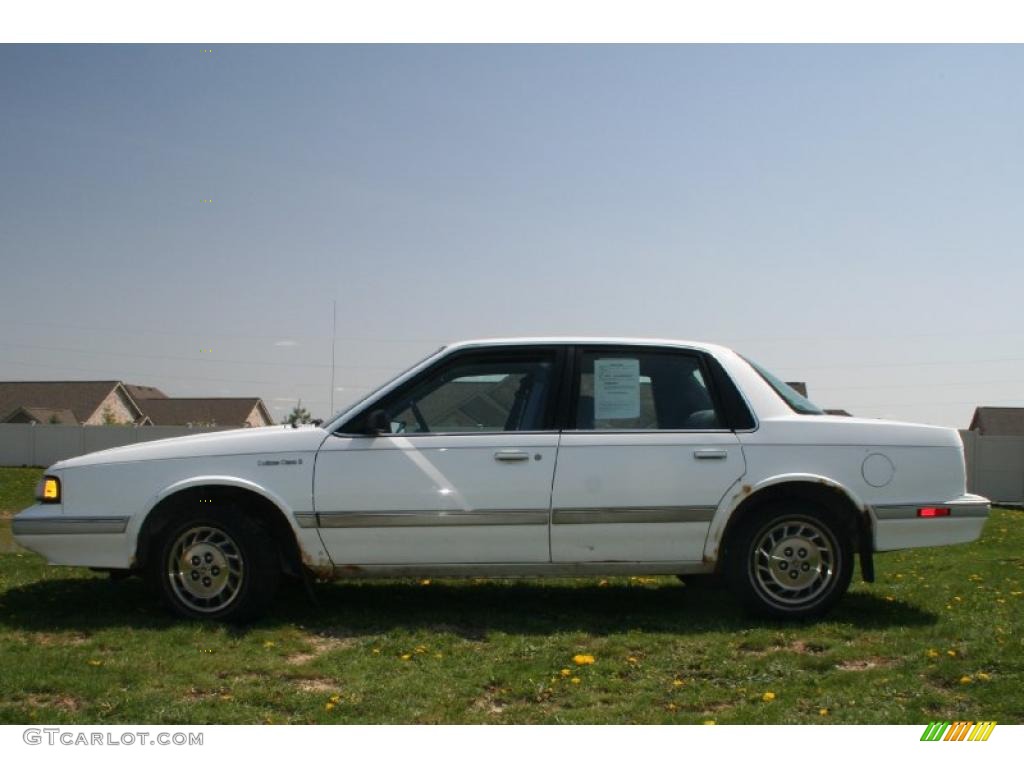 1994 Cutlass Ciera S - Bright White / Adriatic Blue photo #2