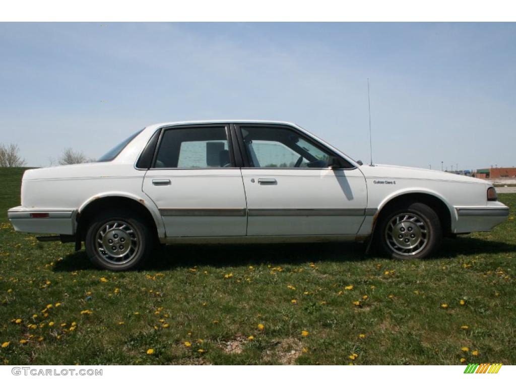 1994 Cutlass Ciera S - Bright White / Adriatic Blue photo #6
