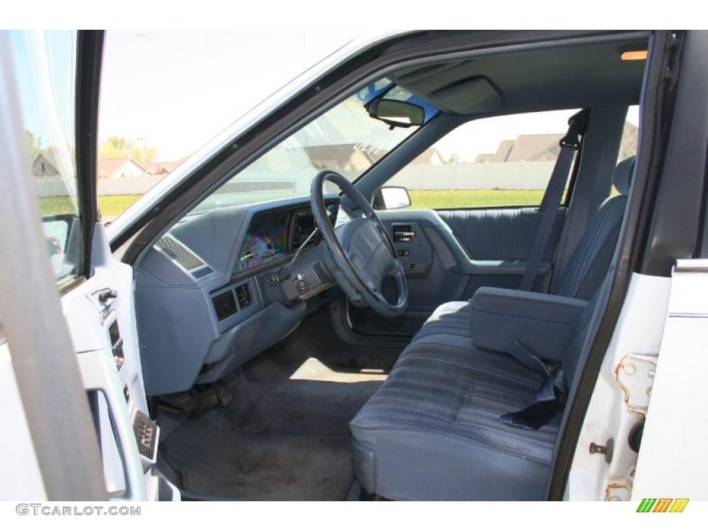 1994 Cutlass Ciera S - Bright White / Adriatic Blue photo #9