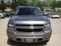 Greystone Metallic - Suburban LT 4x4 Photo No. 2