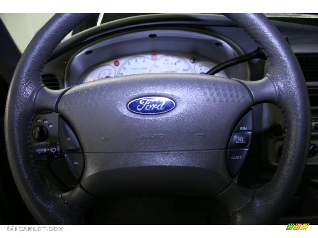 2002 Explorer Sport - Black Clearcoat / Graphite photo #28