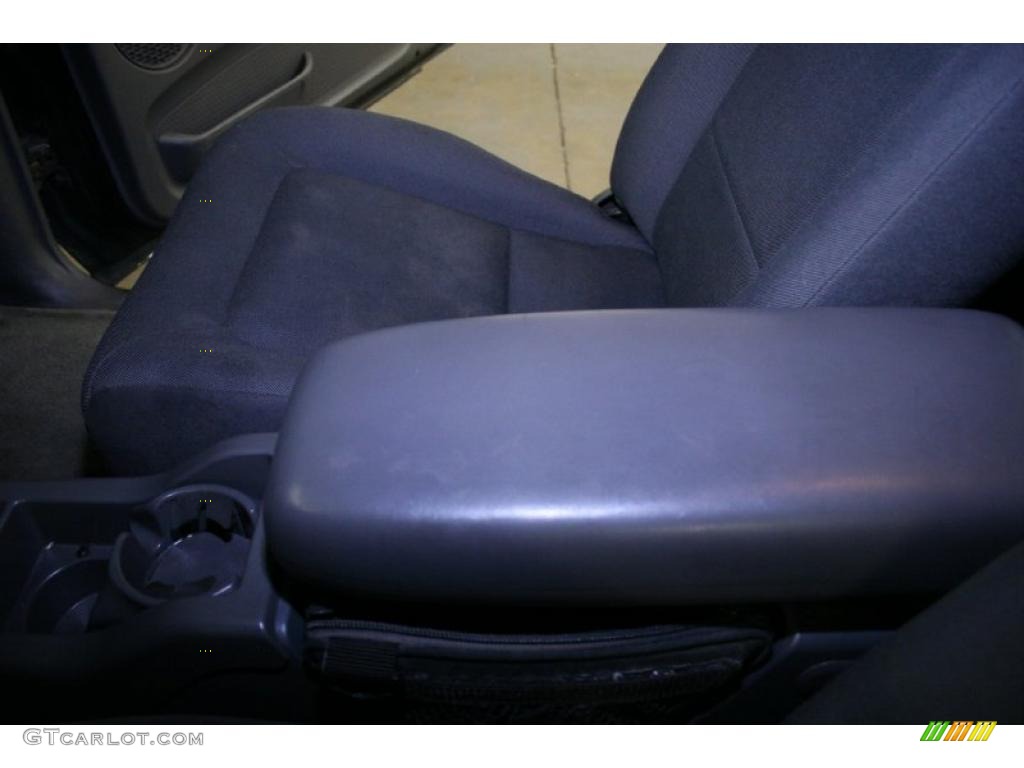 2002 Explorer Sport - Black Clearcoat / Graphite photo #33