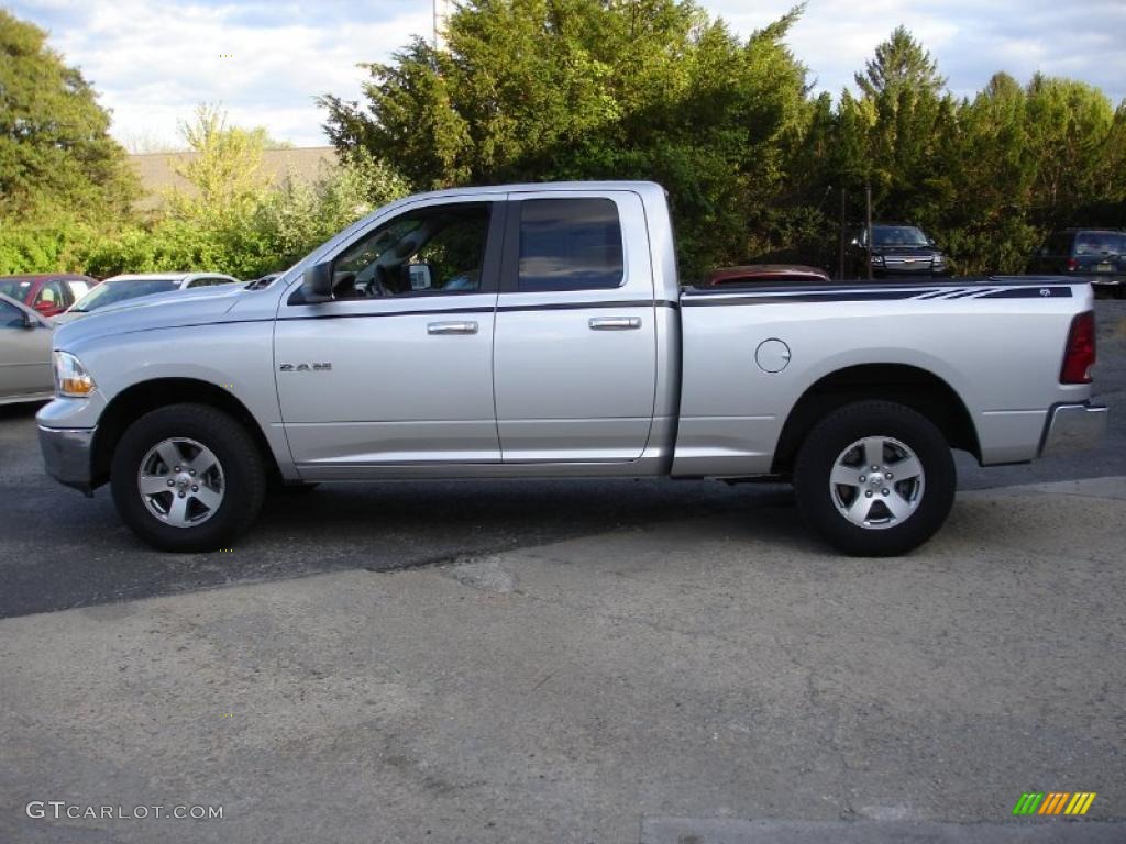 2009 Ram 1500 SLT Quad Cab 4x4 - Bright Silver Metallic / Dark Slate/Medium Graystone photo #9