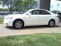 Super White - Camry LE Photo No. 19