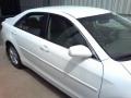 Super White - Camry LE Photo No. 22