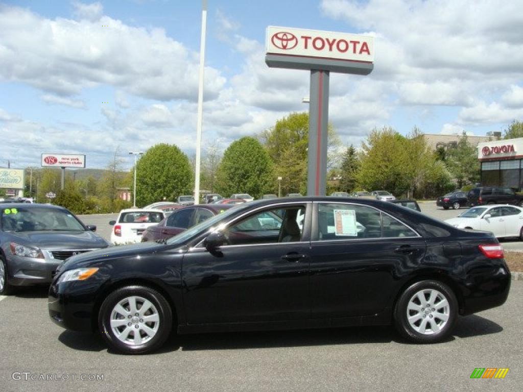 2007 Camry XLE - Black / Bisque photo #3