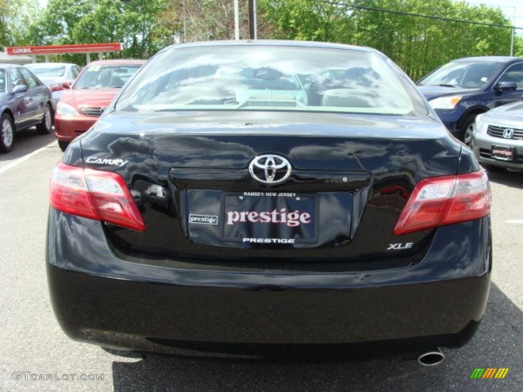 2007 Camry XLE - Black / Bisque photo #5