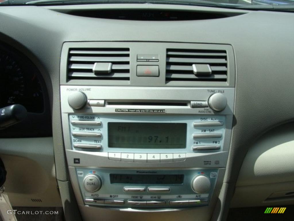 2007 Camry XLE - Black / Bisque photo #11