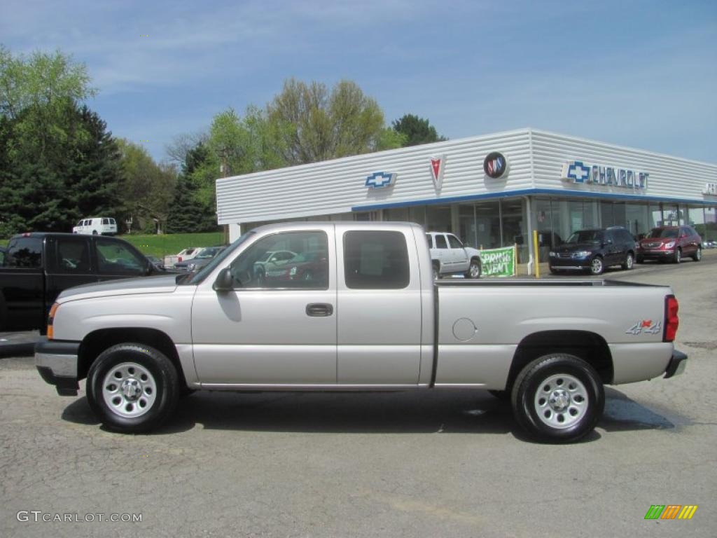 2006 Silverado 1500 LS Extended Cab 4x4 - Silver Birch Metallic / Dark Charcoal photo #2