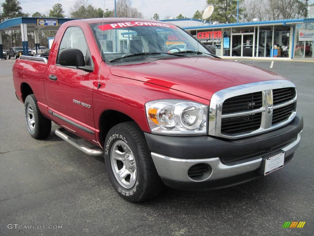 2007 Ram 1500 ST Regular Cab - Flame Red / Medium Slate Gray photo #2