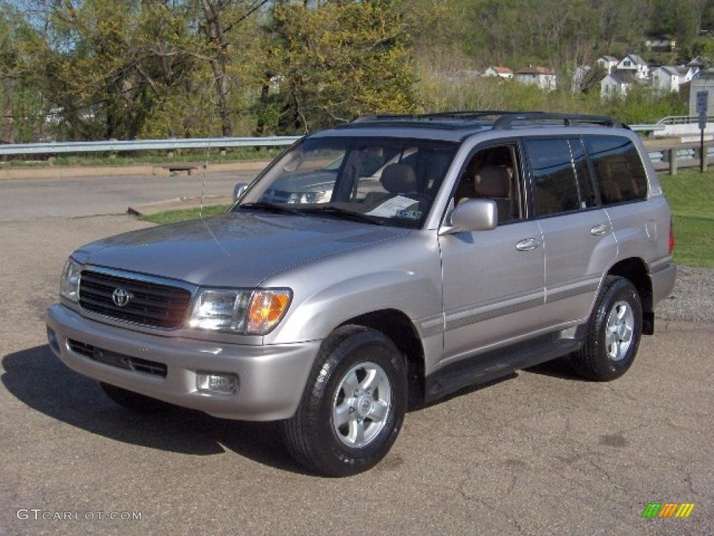 1998 Land Cruiser  - Champagne Pearl / Gray photo #10