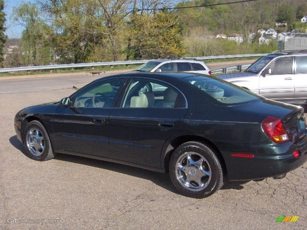 2001 Aurora 4.0 - Polo Green Metallic / Neutral photo #2