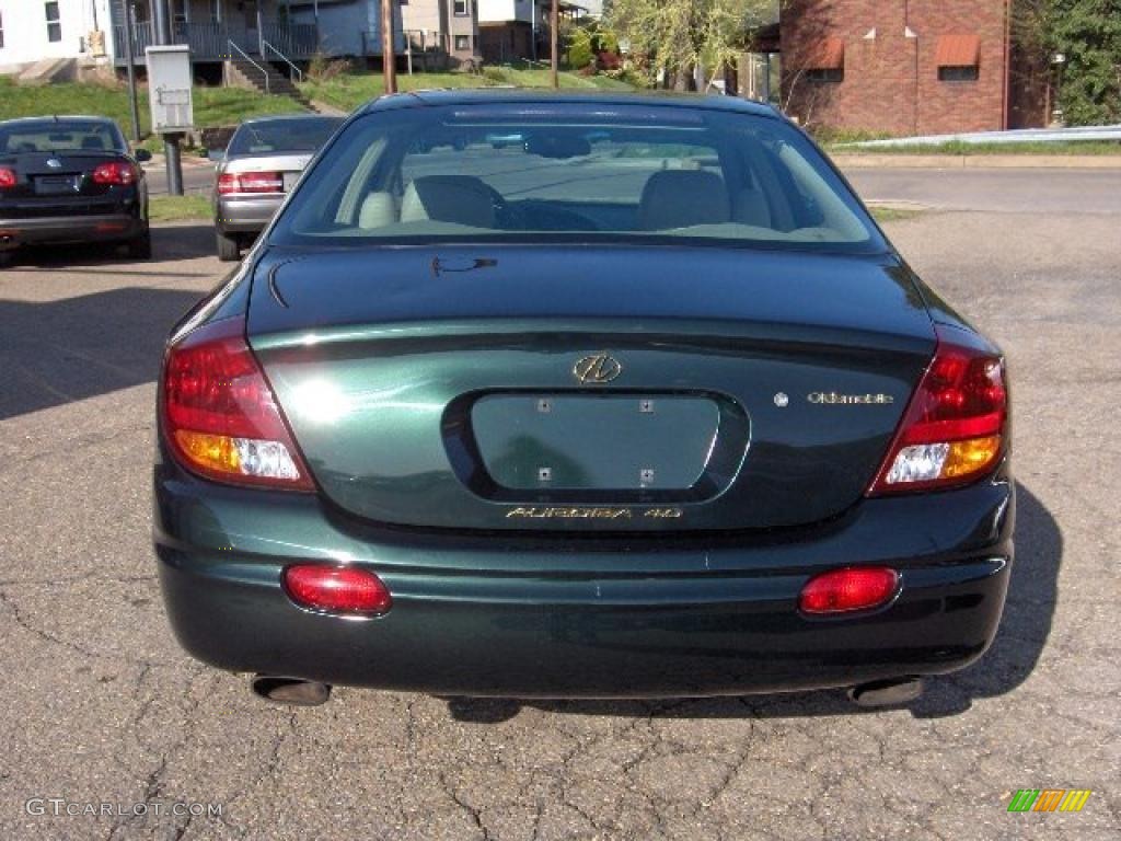 2001 Aurora 4.0 - Polo Green Metallic / Neutral photo #4