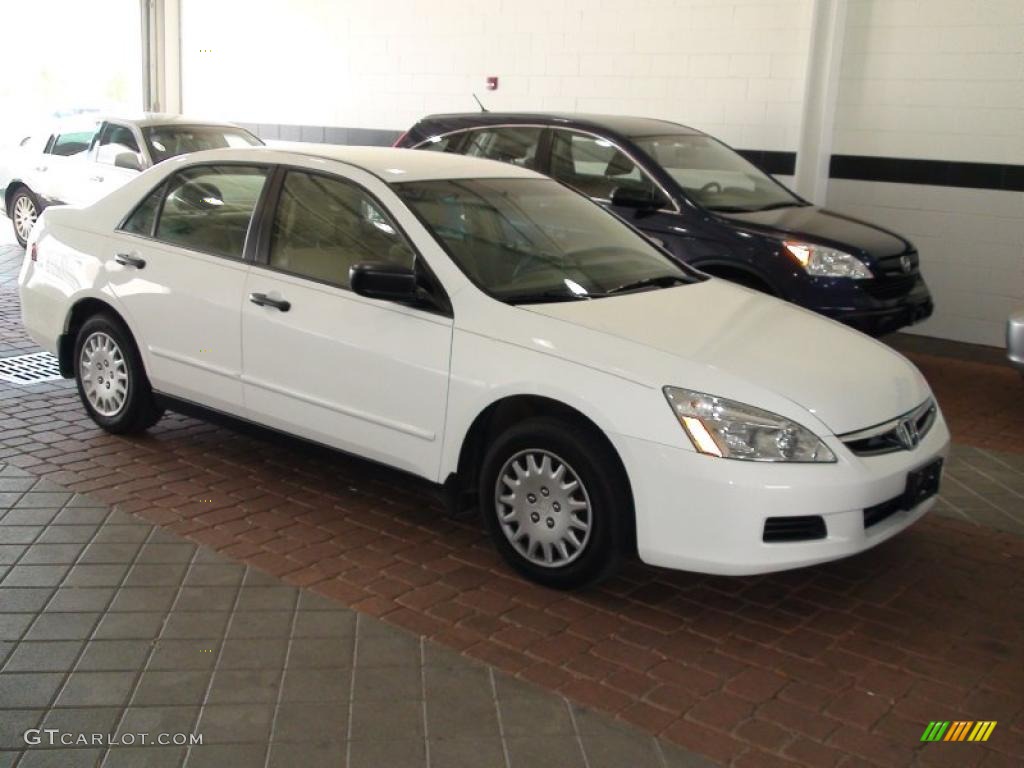 2007 Accord Value Package Sedan - Taffeta White / Black photo #2