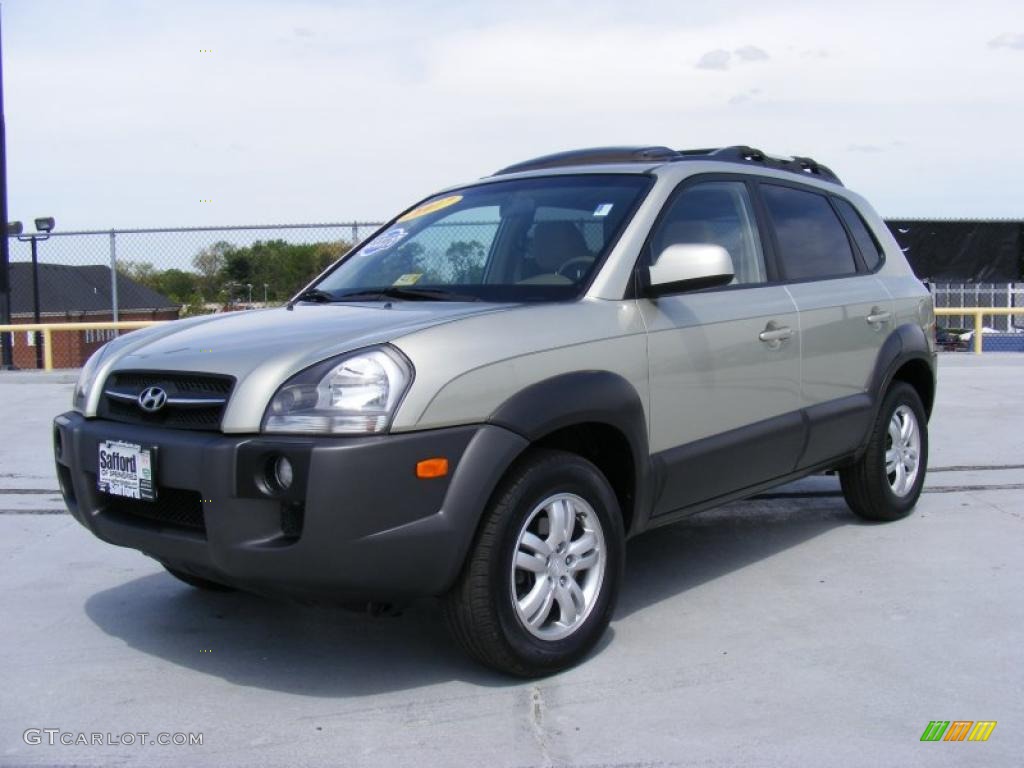 2007 Tucson SE 4WD - Desert Sage Metallic / Beige photo #1