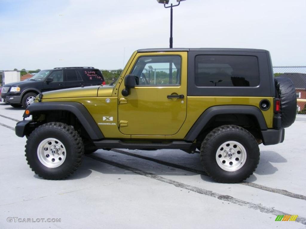 2007 Wrangler X 4x4 - Rescue Green Metallic / Dark Slate Gray/Medium Slate Gray photo #8
