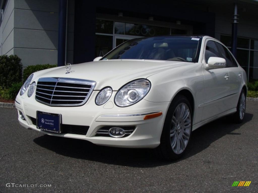 2007 E 350 4Matic Sedan - Arctic White / Cashmere photo #1