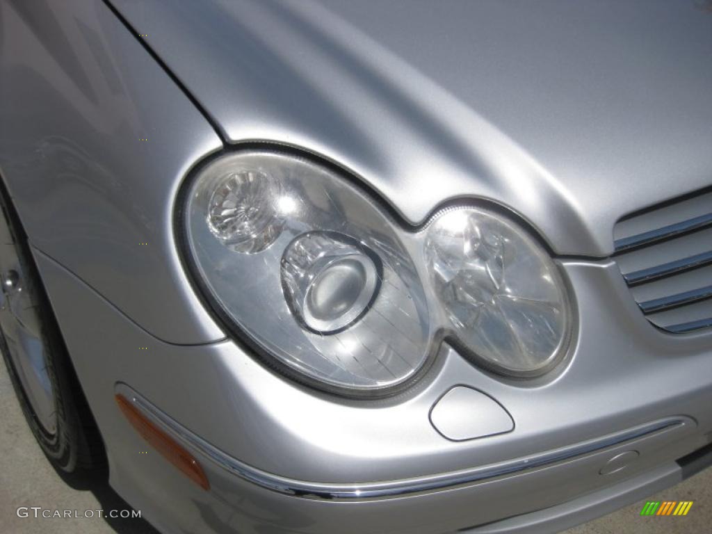 2004 CLK 320 Coupe - Brilliant Silver Metallic / Charcoal photo #26