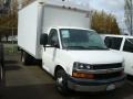 2008 Summit White Chevrolet Express Cutaway 3500 Commercial Moving Van  photo #2