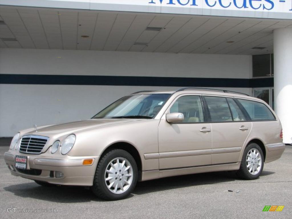 2003 E 320 Wagon - Desert Silver Metallic / Java photo #1