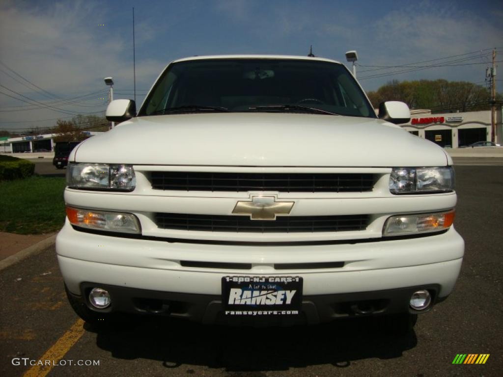 2005 Tahoe Z71 4x4 - Summit White / Tan/Neutral photo #2