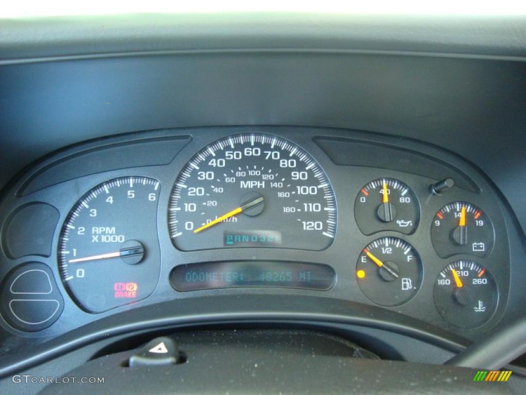 2005 Tahoe Z71 4x4 - Summit White / Tan/Neutral photo #36