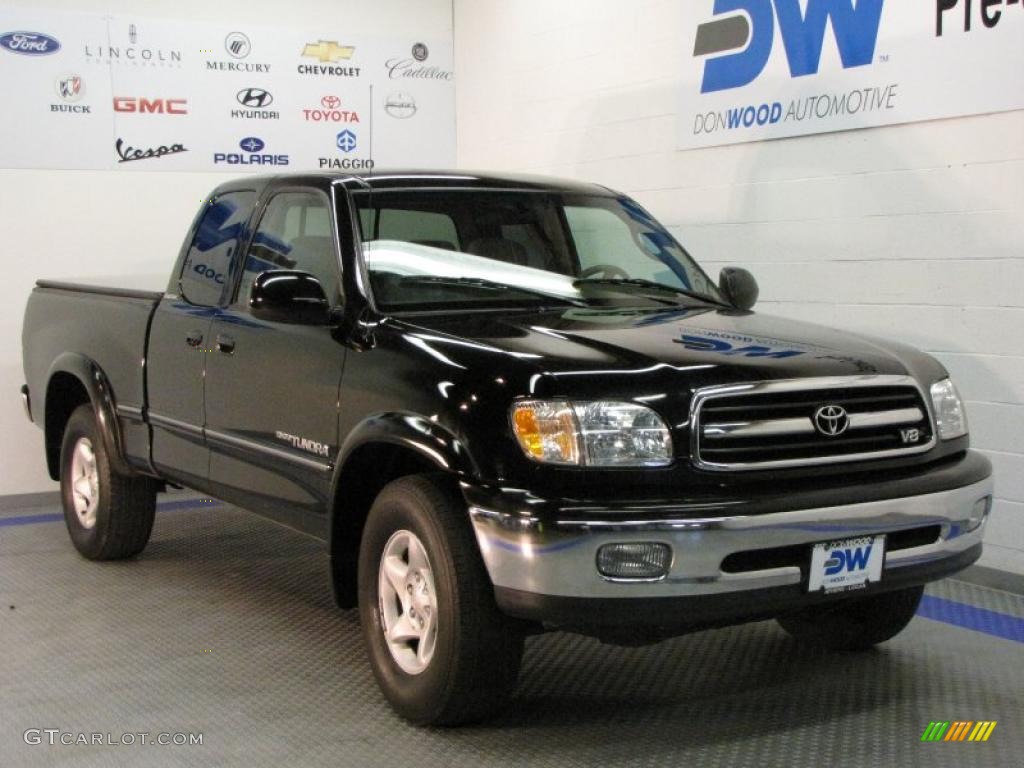 2001 Tundra Limited Extended Cab - Black / Oak photo #1