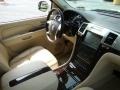 White Diamond - Escalade ESV AWD Photo No. 19