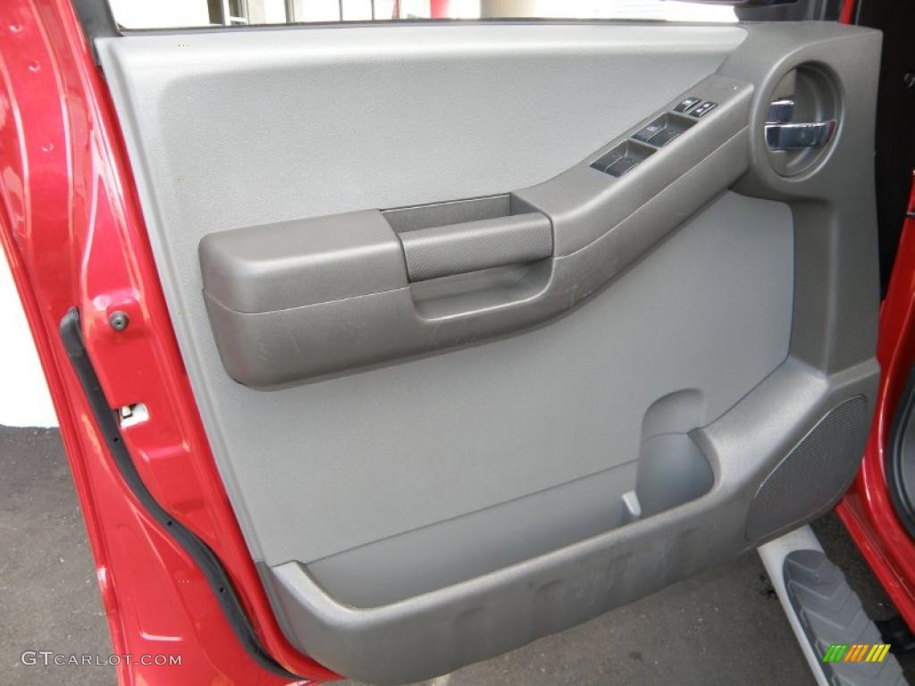 2009 Xterra X 4x4 - Red Brick / Graphite/Steel photo #13